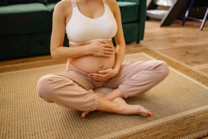 妊婦のお腹